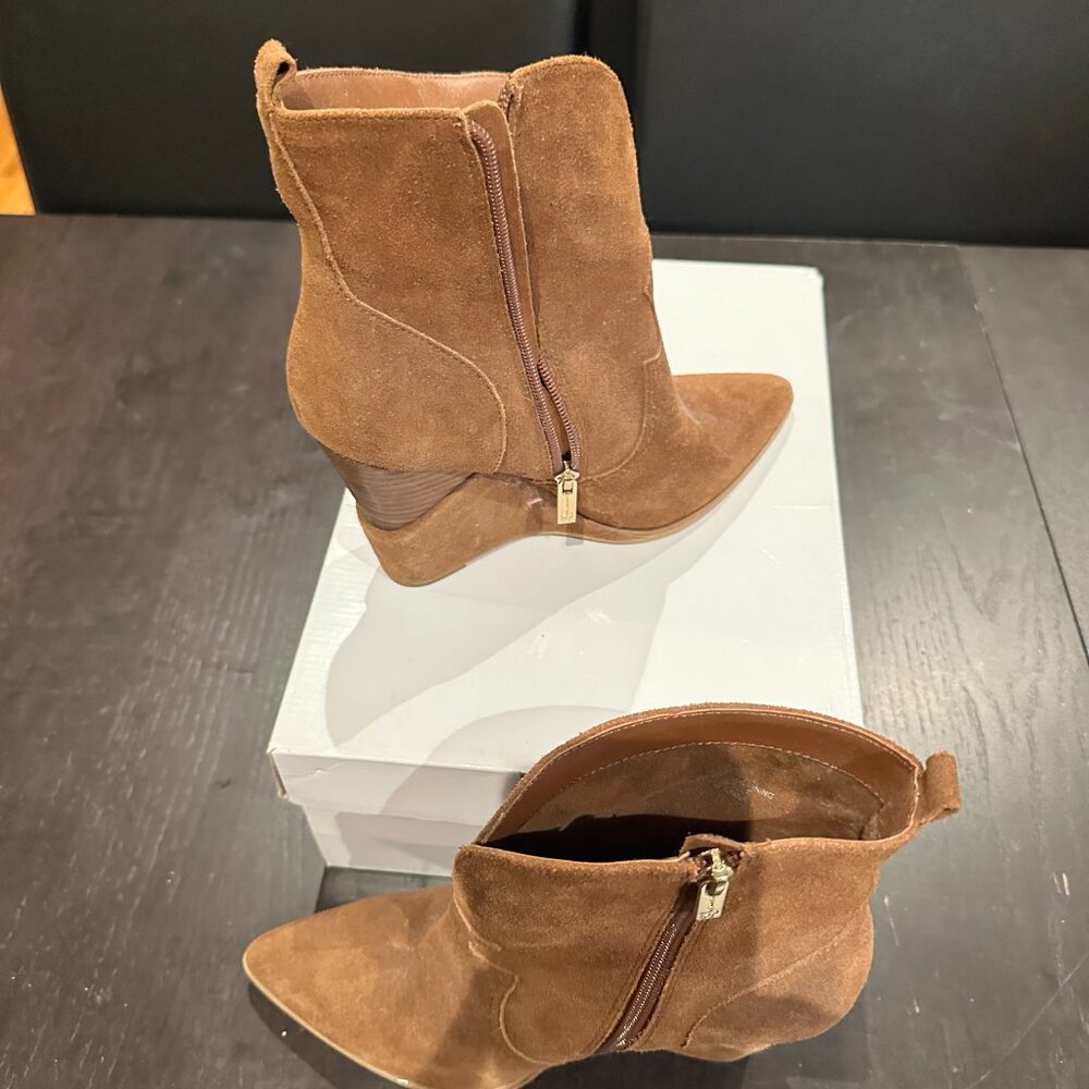 Wedge Boot - Picture 2 of 3